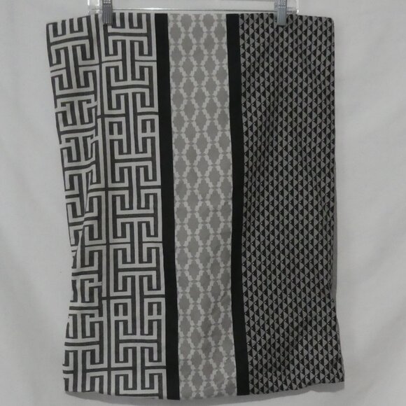 Patterned Pillowcase Cover | Side Pouch - Picture 1 of 16